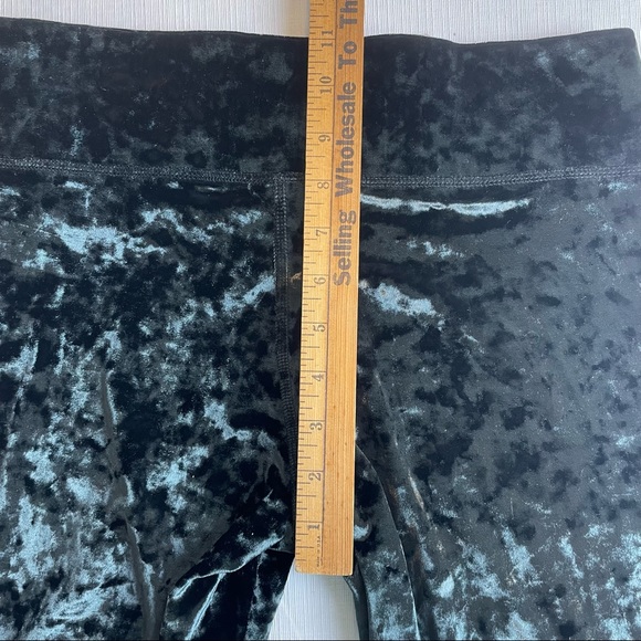 PINK Victoria's Secret Black Velvet Legging - Picture 7 of 8
